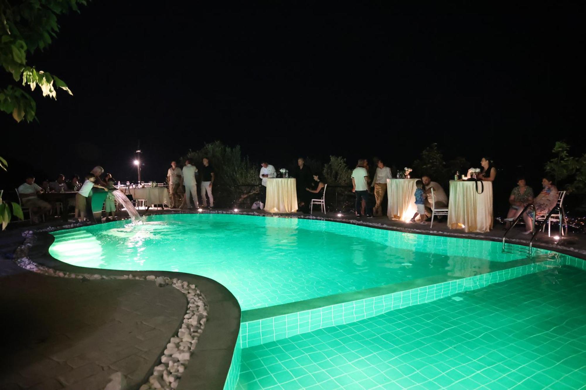 Sunrise House - Swimming Pool Villa Berat Buitenkant foto
