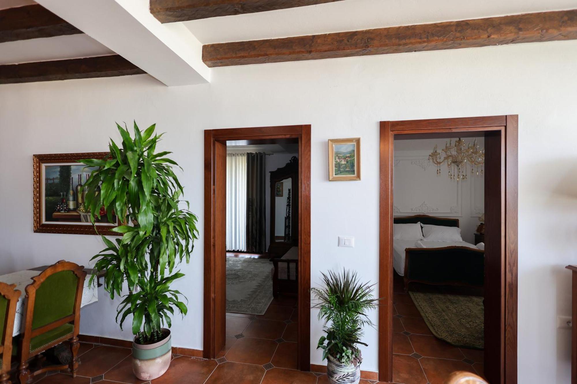 Sunrise House - Swimming Pool Villa Berat Buitenkant foto